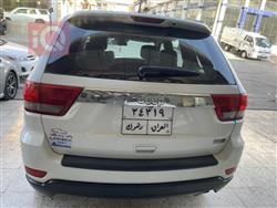 جیپ گراند شیرۆکی